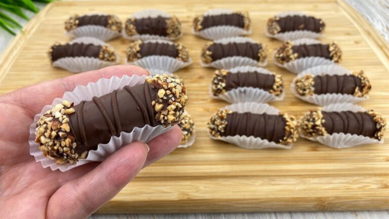 Questo semplice gesto trasforma tre ingredienti in dolcetti irresistibili…