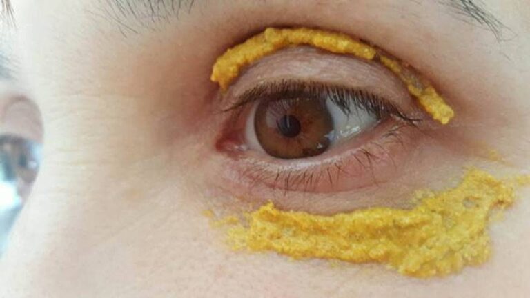 Scopri 5 incredibili benefici della curcuma per la bellezza della tua pelle!