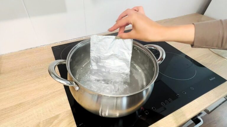 5 sorprendenti usi della carta alluminio nell’acqua bollente che devi scoprire!