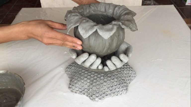 5 idee creative per fare vasi in cemento con guanti e stoffa!
