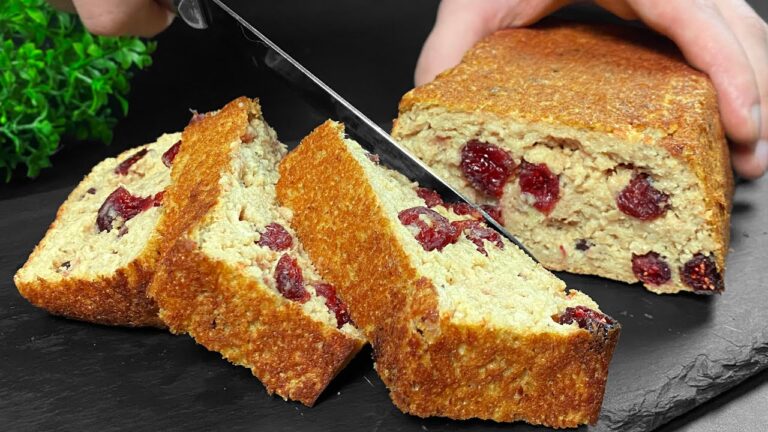 5 Minuti per un Delizioso Dieta-Cake con 1 Tazza di Fiocchi d’Avena e 2 Mele!